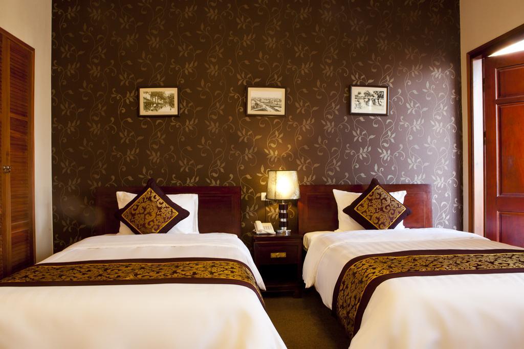 Hanoi Starlight Hotel Hanói Quarto foto